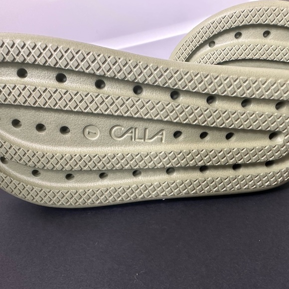 CALIA(CarrieUndrwd) Ladie’s slides size 7 Sage Green $18 Excellent Condition!! - Picture 9 of 9